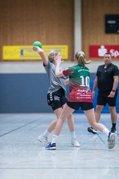 Bild 100 - wCJ HSG Kremperheide/Muensterdorf - HSG Marne/Brunsbuettel : Ergebnis: 22:10
